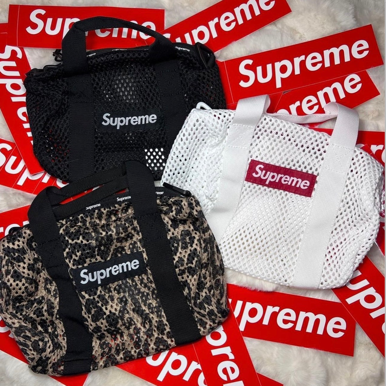 Supreme 23ss Mesh Mini Duffle Bag ็ถฒ็ผๅฐๅ