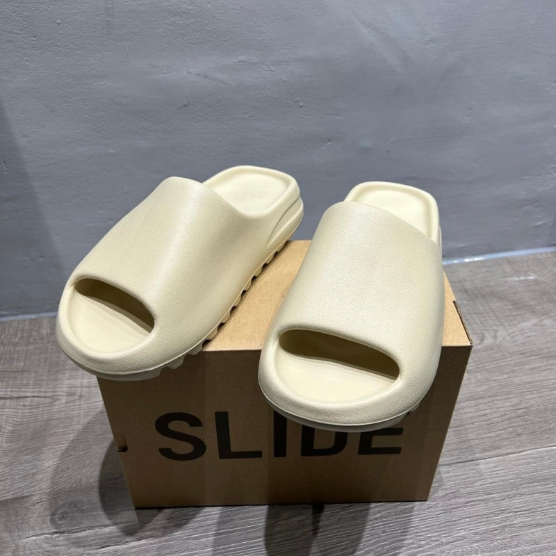 Yeezy Slide Bone